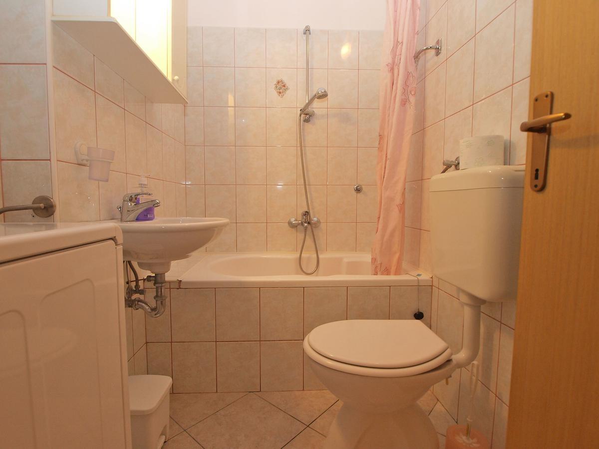 Apartments Slavka 1155 Pula Extérieur photo