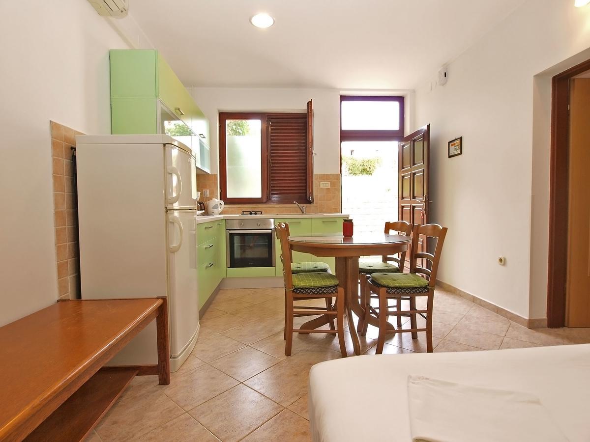 Apartments Slavka 1155 Pula Extérieur photo